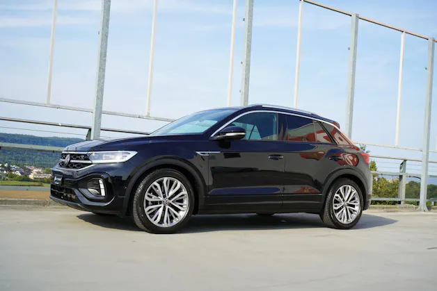 VW T-ROC 2.0 TSI R-LINE DSG 4MOTION l 190 PS
