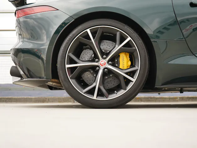 Jaguar F-TYPE CONVERTIBLE R 5.0 V8 PROJECT 7 AWD l 575 PS