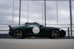 Jaguar F-TYPE CONVERTIBLE R 5.0 V8 PROJECT 7 AWD l 575 PS