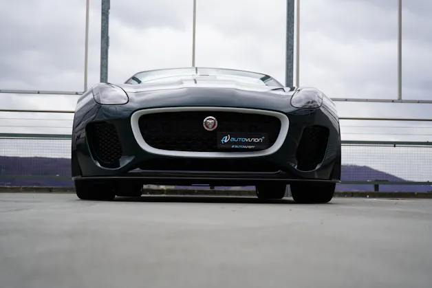 Jaguar F-TYPE CONVERTIBLE R 5.0 V8 PROJECT 7 AWD l 575 PS