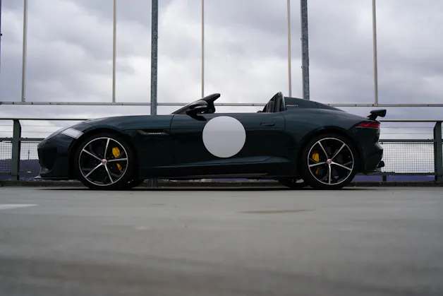 Jaguar F-TYPE CONVERTIBLE R 5.0 V8 PROJECT 7 AWD l 575 PS