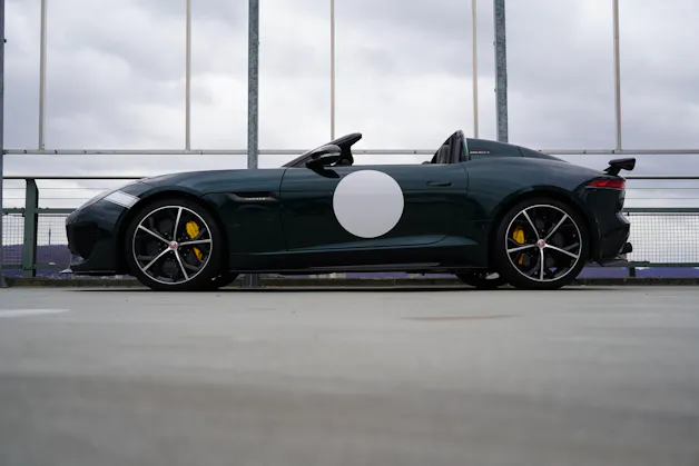 Jaguar F-TYPE CONVERTIBLE R 5.0 V8 PROJECT 7 AWD l 575 PS