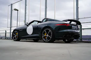 Jaguar F-TYPE CONVERTIBLE R 5.0 V8 PROJECT 7 AWD l 575 PS