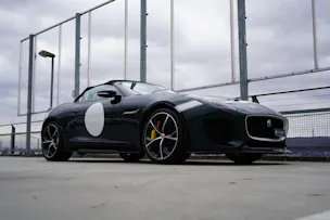 Jaguar F-TYPE CONVERTIBLE R 5.0 V8 PROJECT 7 AWD l 575 PS