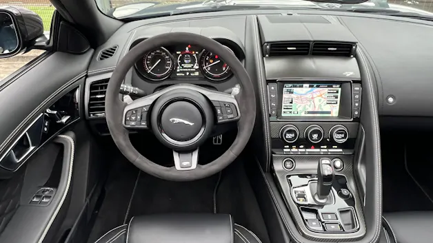 Jaguar F-TYPE CONVERTIBLE R 5.0 V8 PROJECT 7 AWD l 575 PS