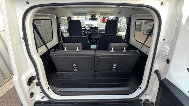 Suzuki JIMNY 1.5 COMPACT TOP 4x4 AUTOMAT l 102 PS