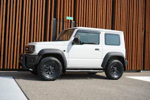 Suzuki JIMNY 1.5 COMPACT TOP 4x4 AUTOMAT l 102 PS