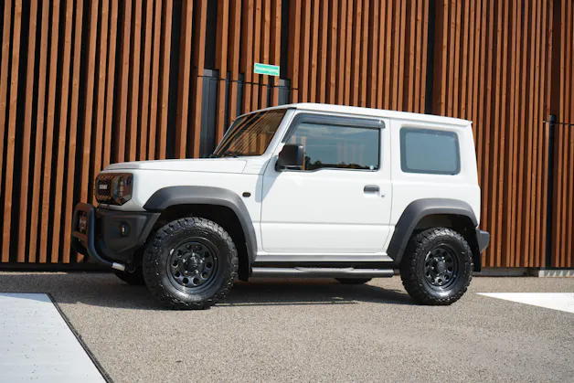 Suzuki JIMNY 1.5 COMPACT TOP 4x4 AUTOMAT l 102 PS