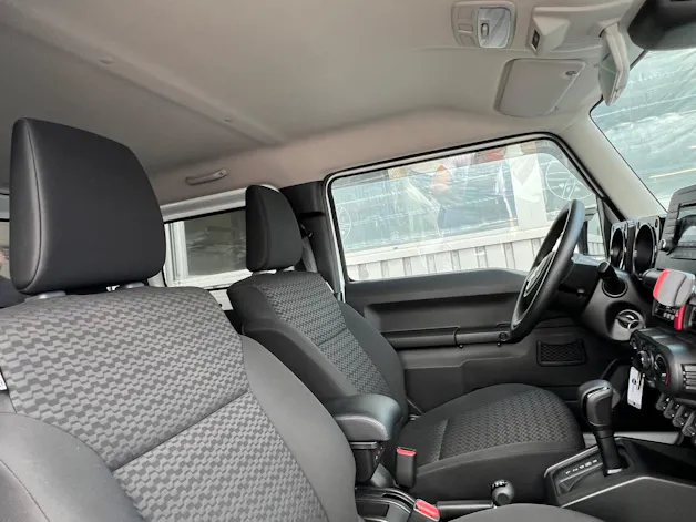 Suzuki JIMNY 1.5 COMPACT TOP 4x4 AUTOMAT l 102 PS