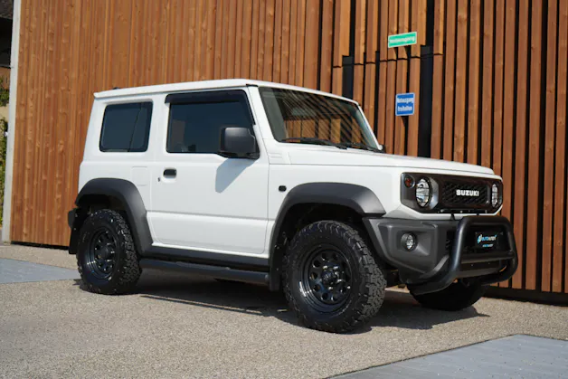 Suzuki JIMNY 1.5 COMPACT TOP 4x4 AUTOMAT l 102 PS