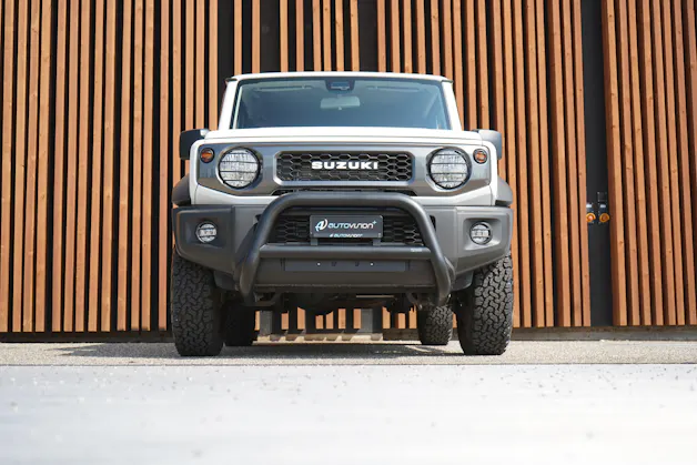 Suzuki JIMNY 1.5 COMPACT TOP 4x4 AUTOMAT l 102 PS