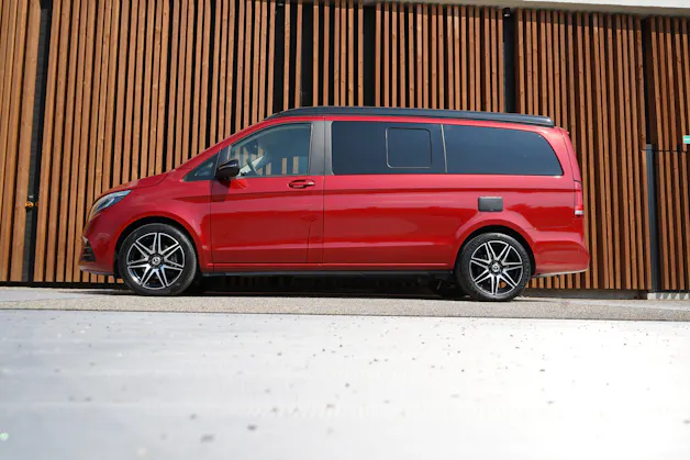 MERCEDES-BENZ MARCO POLO 250 D 4MATIC AUTOMAT AMG LINE BLACK PLUS l 190 PS