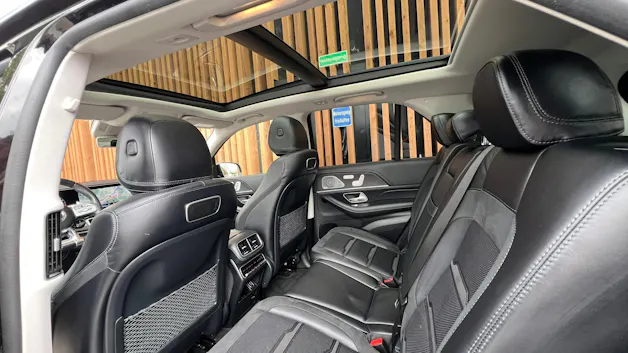 MERCEDES-BENZ GLE 53 AMG 4MATIC+ BLACK 9G-SPEEDSHIFT l 435 PS