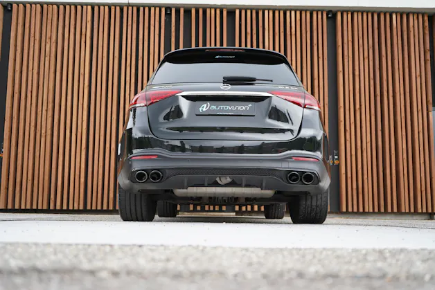 MERCEDES-BENZ GLE 53 AMG 4MATIC+ BLACK 9G-SPEEDSHIFT l 435 PS