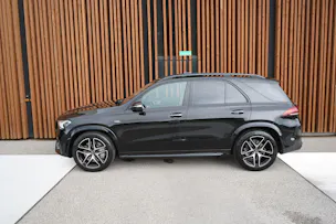 MERCEDES-BENZ GLE 53 AMG 4MATIC+ BLACK 9G-SPEEDSHIFT l 435 PS
