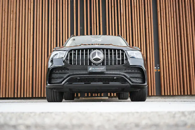 MERCEDES-BENZ GLE 53 AMG 4MATIC+ BLACK 9G-SPEEDSHIFT l 435 PS
