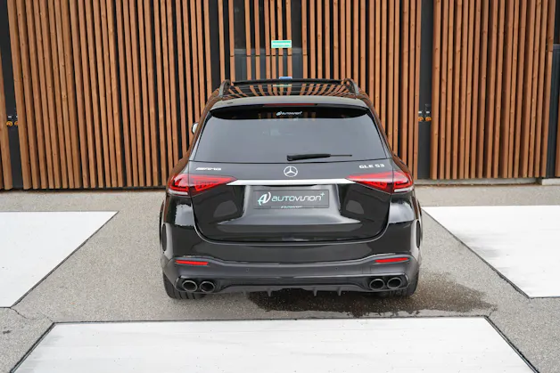 MERCEDES-BENZ GLE 53 AMG 4MATIC+ BLACK 9G-SPEEDSHIFT l 435 PS