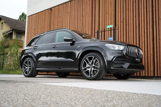 MERCEDES-BENZ GLE 53 AMG 4MATIC+ BLACK 9G-SPEEDSHIFT l 435 PS