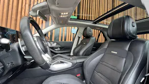 MERCEDES-BENZ GLE 53 AMG 4MATIC+ BLACK 9G-SPEEDSHIFT l 435 PS