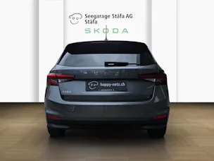 SKODA Fabia 1.0 TSI Dynamic DSG