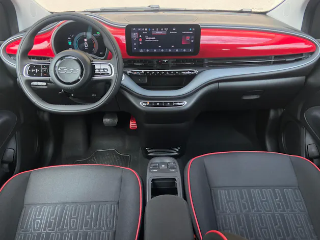 FIAT 500 C electric 87 kW Red