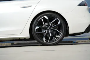 PEUGEOT 508 SW 1.2 PURE TECH ALLURE EAT8 l 130 PS
