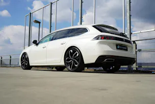 PEUGEOT 508 SW 1.2 PURE TECH ALLURE EAT8 l 130 PS