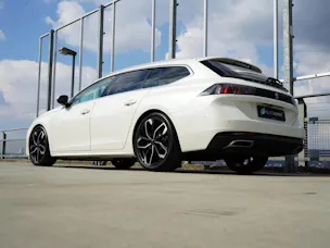 PEUGEOT 508 SW 1.2 PURE TECH ALLURE EAT8 l 130 PS