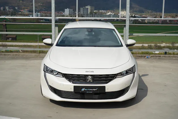 PEUGEOT 508 SW 1.2 PURE TECH ALLURE EAT8 l 130 PS