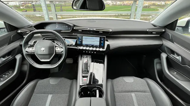 PEUGEOT 508 SW 1.2 PURE TECH ALLURE EAT8 l 130 PS