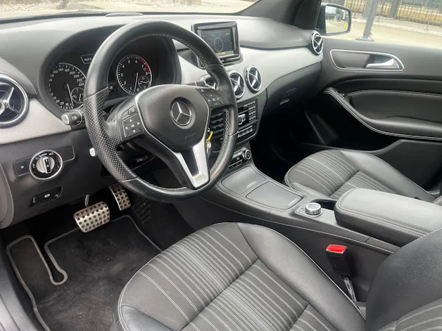 MERCEDES-BENZ B 220 4Matic 7G-DCT