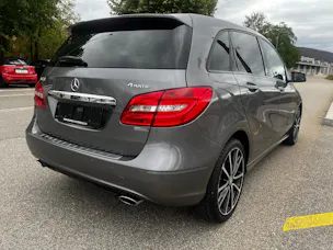 MERCEDES-BENZ B 220 4Matic 7G-DCT