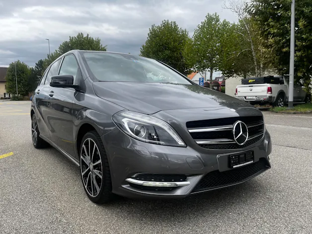 MERCEDES-BENZ B 220 4Matic 7G-DCT