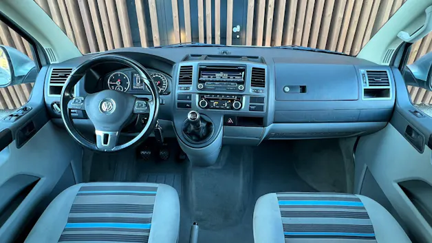 VW T5 CALIFORNIA 2.0 Bi-TDI BEACH 4MOTION l 140 PS