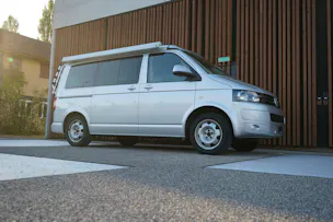 VW T5 CALIFORNIA 2.0 Bi-TDI BEACH 4MOTION l 140 PS