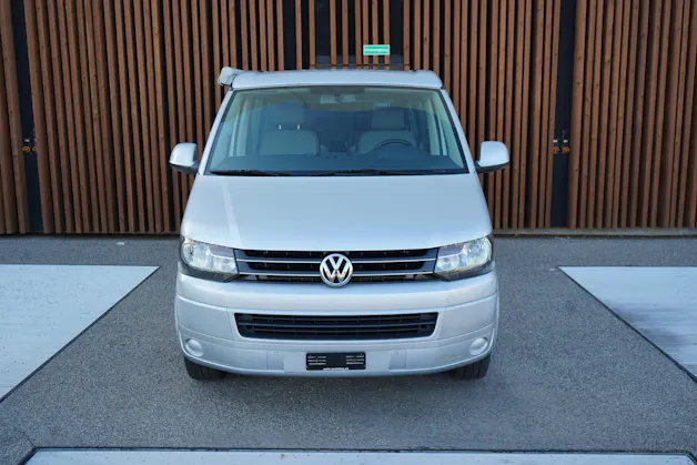 VW T5 CALIFORNIA 2.0 Bi-TDI BEACH 4MOTION l 140 PS
