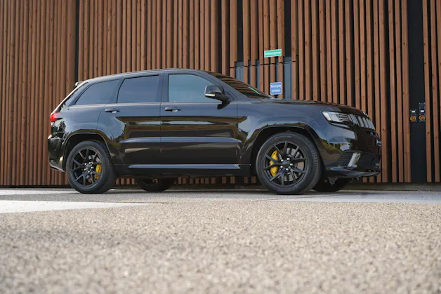 JEEP GRAND CHEROKEE 6.2 V8 HEMI TRACKHAWK AUTOMATIC l 710 PS