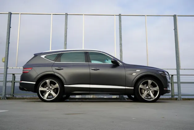 Genesis GV80 3.0 CRDI LUXUS AT8 AWD l 277 PS