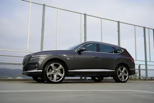 Genesis GV80 3.0 CRDI LUXUS AT8 AWD l 277 PS