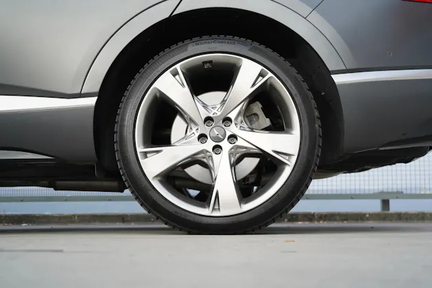 Genesis GV80 3.0 CRDI LUXUS AT8 AWD l 277 PS