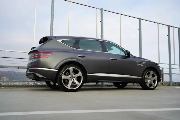 Genesis GV80 3.0 CRDI LUXUS AT8 AWD l 277 PS