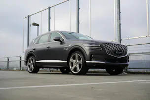 Genesis GV80 3.0 CRDI LUXUS AT8 AWD l 277 PS