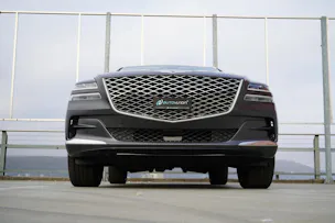 Genesis GV80 3.0 CRDI LUXUS AT8 AWD l 277 PS
