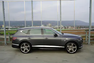 Genesis GV80 3.0 CRDI LUXUS AT8 AWD l 277 PS
