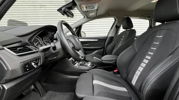BMW 220i ACTIVE TOURER SPORT LINE STEPTRONIC l 192 PS