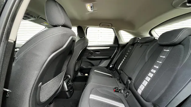 BMW 220i ACTIVE TOURER SPORT LINE STEPTRONIC l 192 PS