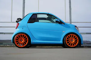 SMART FORTWO BRABUS LORINSER EDITION TWINMATIC l 90 PS