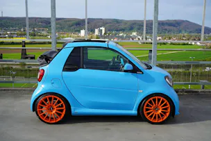 SMART FORTWO BRABUS LORINSER EDITION TWINMATIC l 90 PS