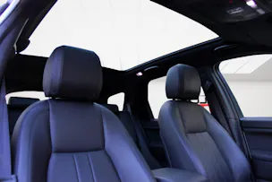 Land Rover Discovery Sport 2.0 TD4 SE AT9