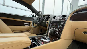 BENTLEY CONTINENTAL GT 6.0 l 560 PS